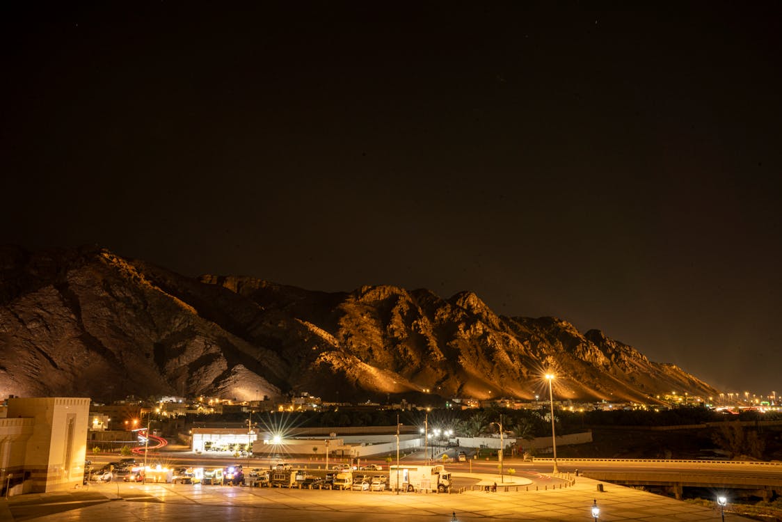 Uhud Mountain 