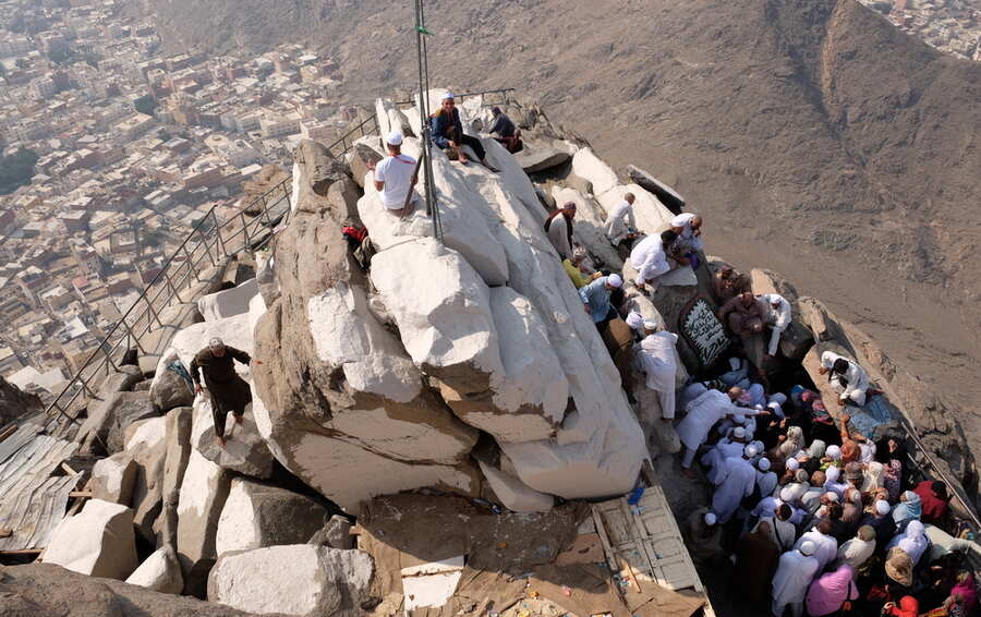 The Cave of Hira In Jabal Al Noor: History And Importance